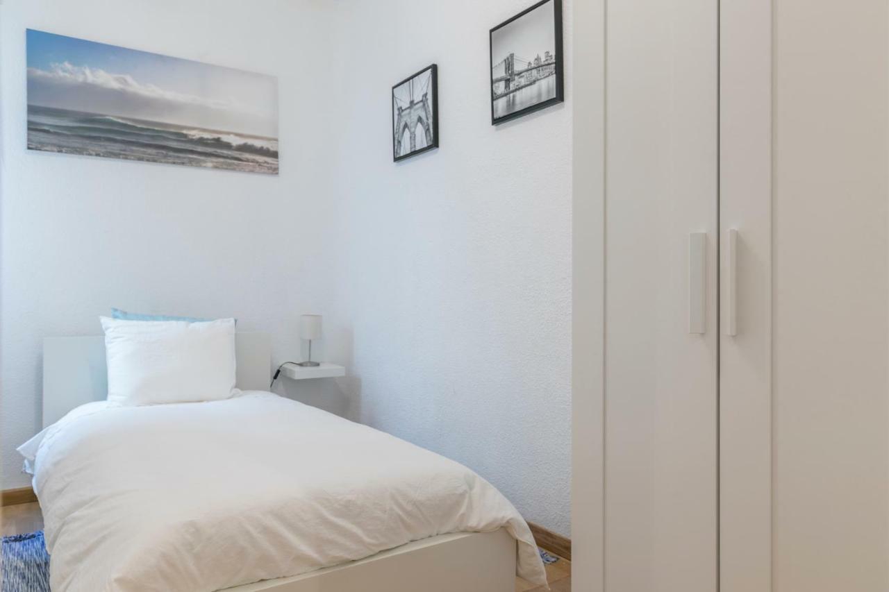 Agradable piso de dos habitaciones en Chamberí Madri Exterior foto